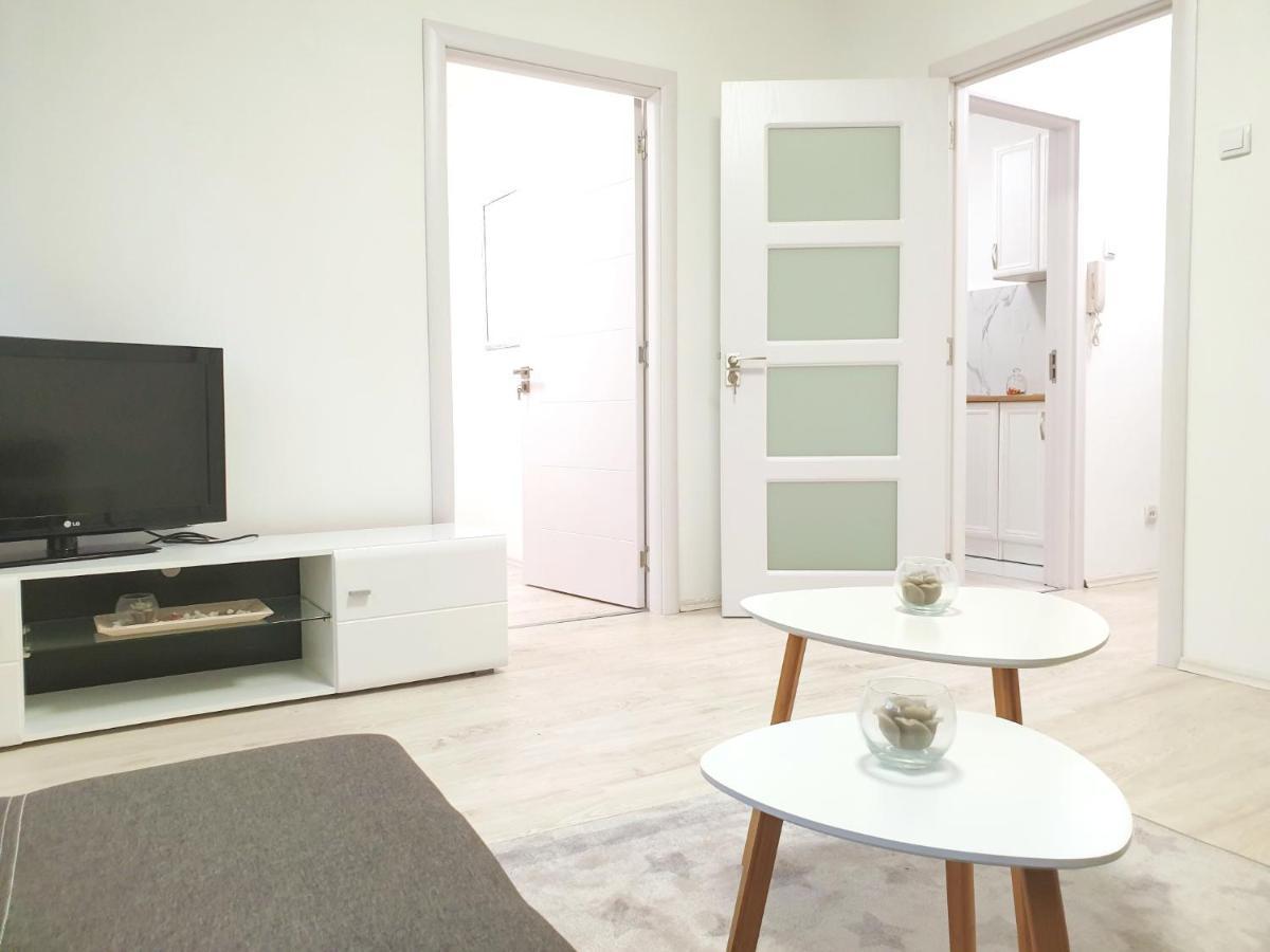 Apartment Iskra Βελιγράδι Εξωτερικό φωτογραφία
