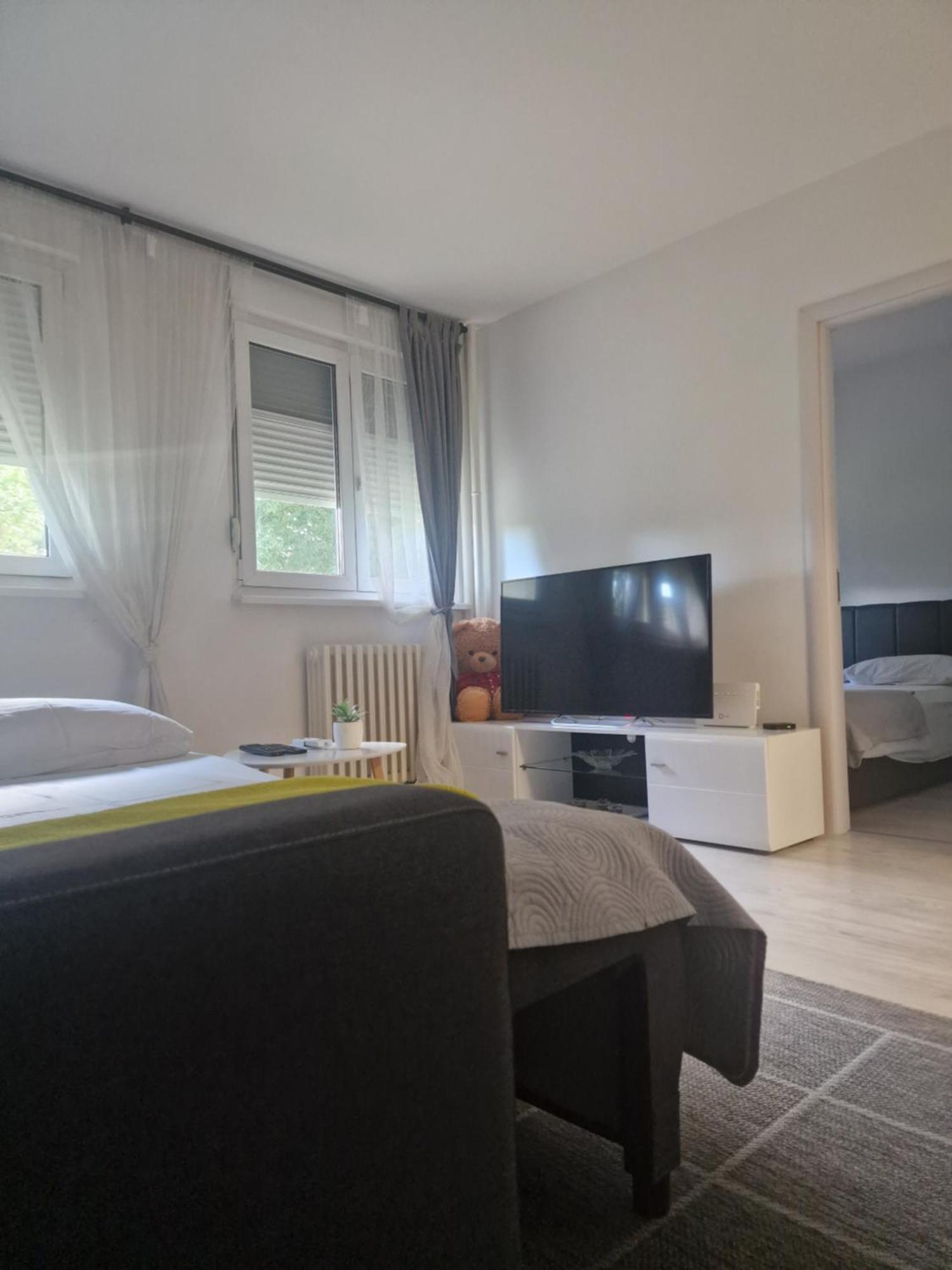 Apartment Iskra Βελιγράδι Εξωτερικό φωτογραφία